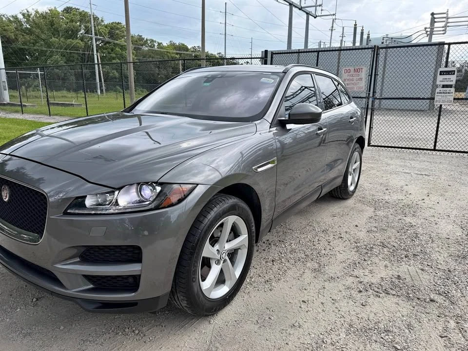 2018 Jaguar F-Pace - Image 13 of 13