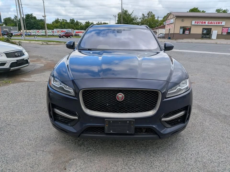 2018 Jaguar F-Pace - Image 2 of 17