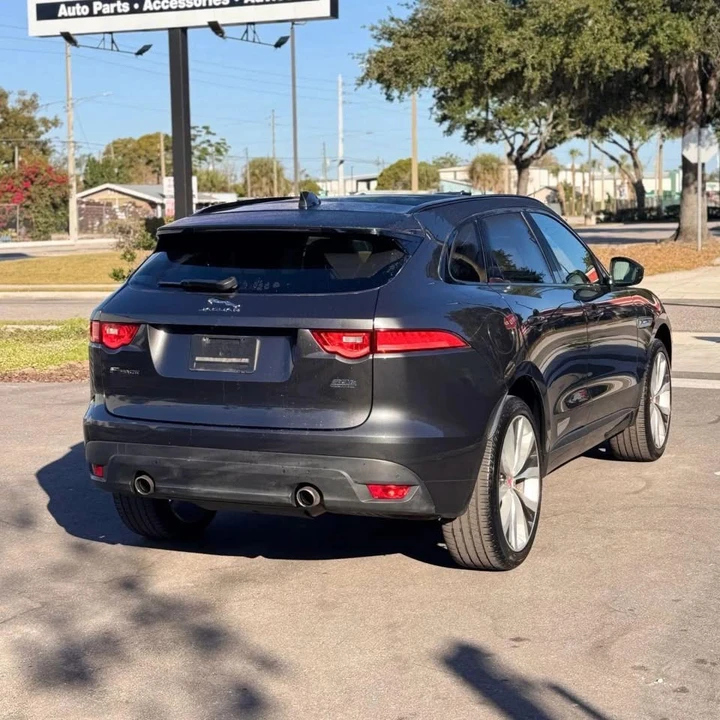 2018 Jaguar F-Pace - Image 6 of 19