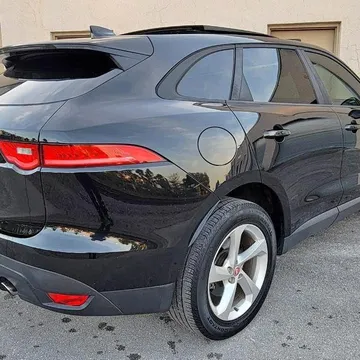 2018 Jaguar F-Pace