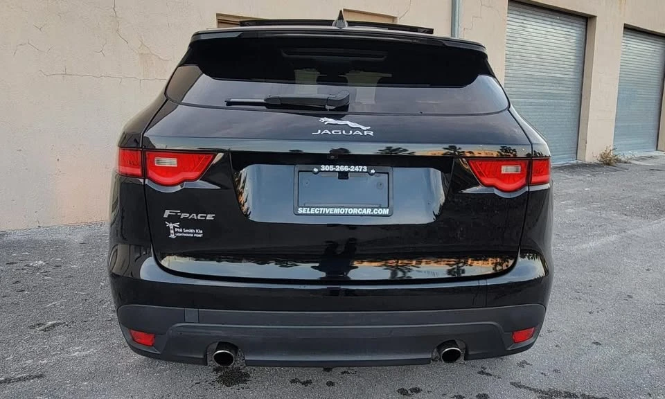 2018 Jaguar F-Pace - Image 9 of 19