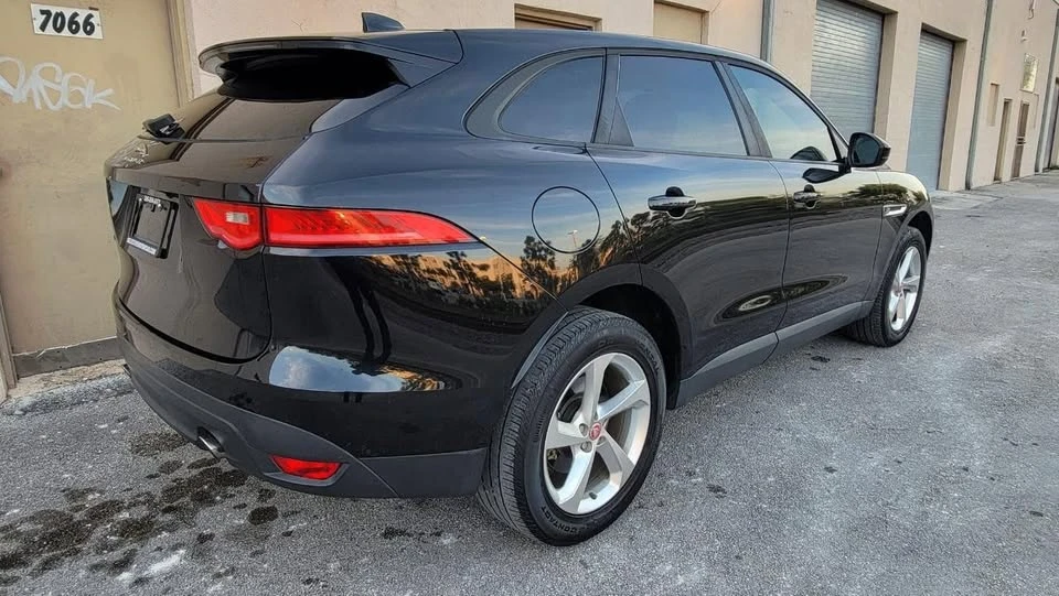 2018 Jaguar F-Pace - Image 8 of 19