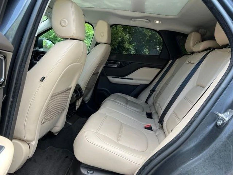 2018 Jaguar F-Pace - Image 16 of 20