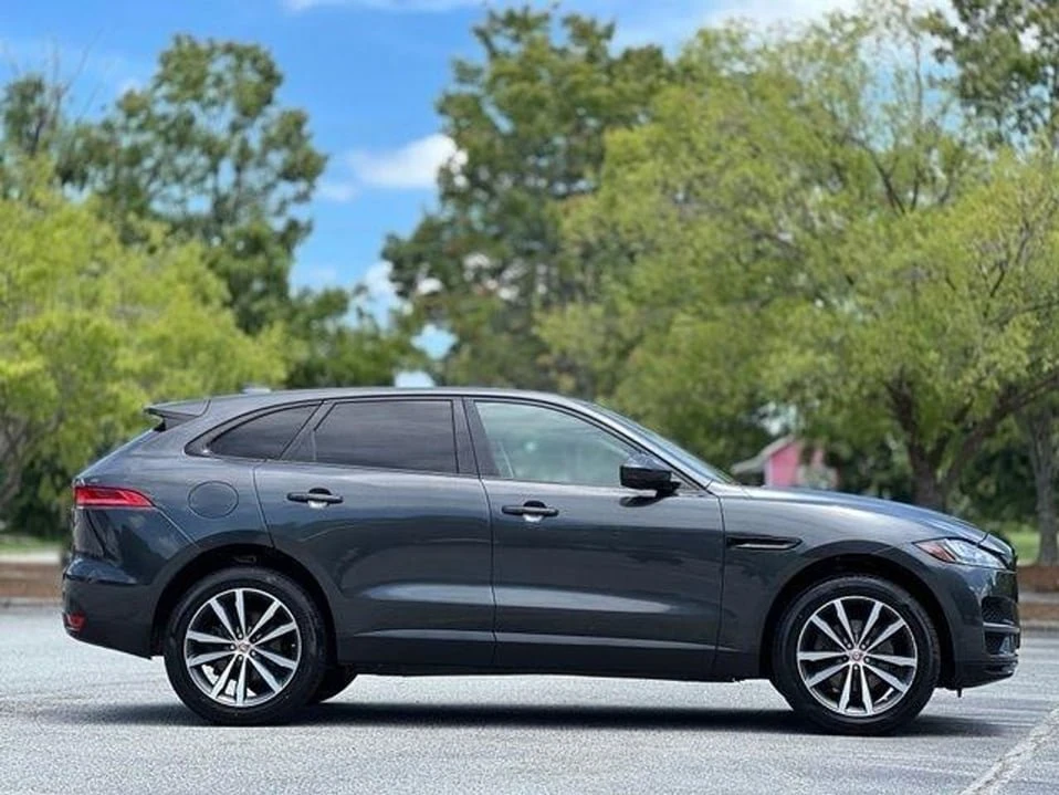 2018 Jaguar F-Pace - Image 4 of 20