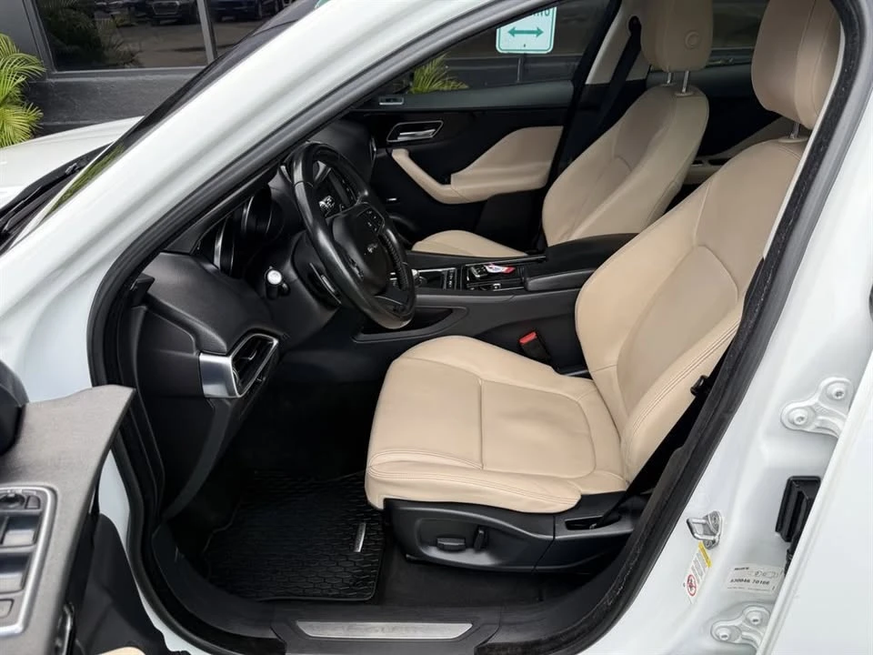2018 Jaguar F-Pace - Image 13 of 20