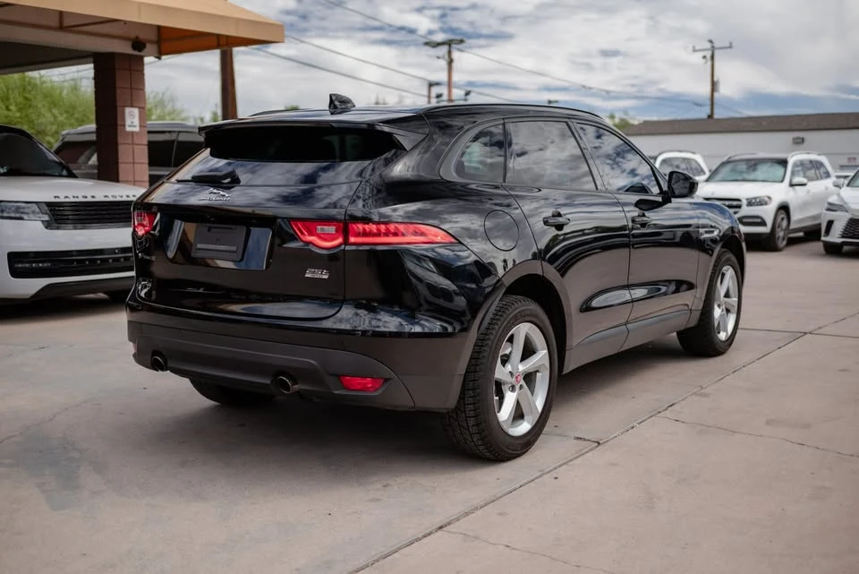 2018 Jaguar F-Pace - Image 3 of 13