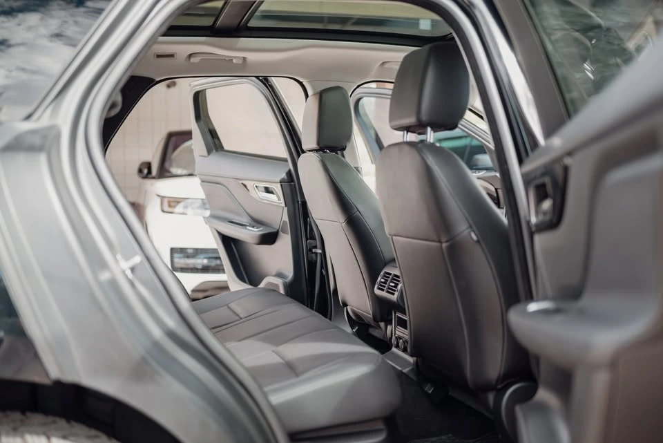 2018 Jaguar F-Pace - Image 11 of 13