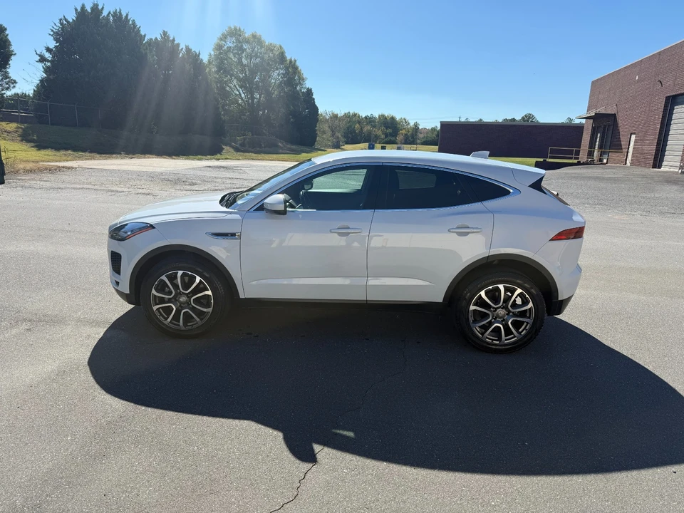 2018 Jaguar F-Pace - Image 2 of 16