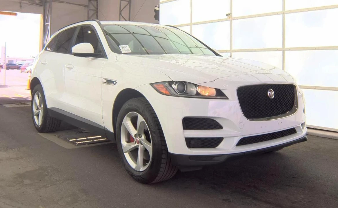 2018 Jaguar F-Pace - Image 3 of 13