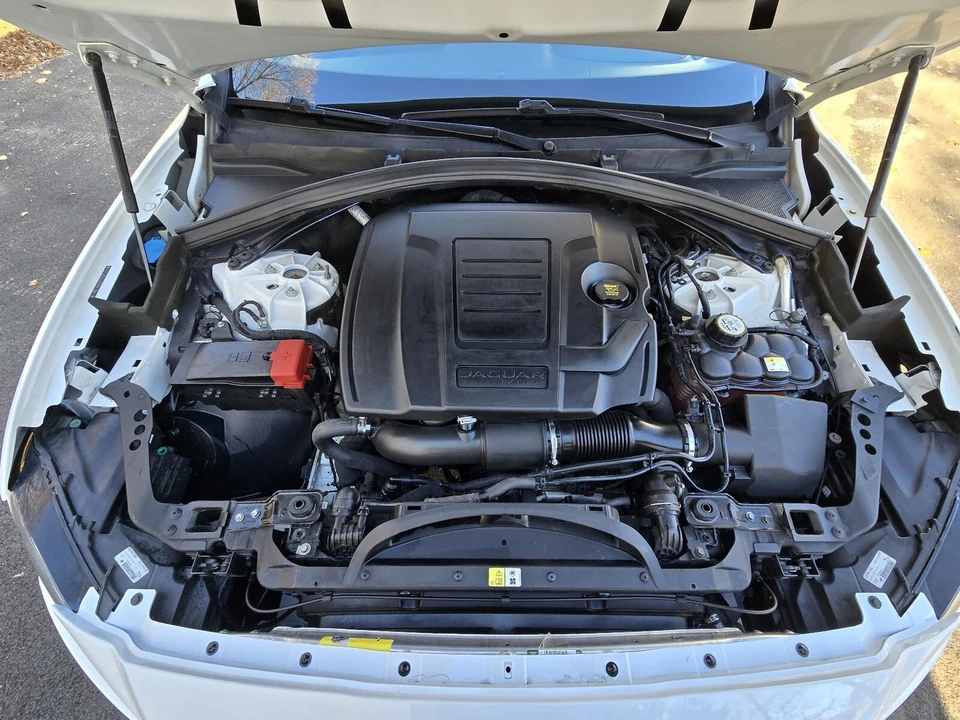 2018 Jaguar F-Pace - Image 12 of 14