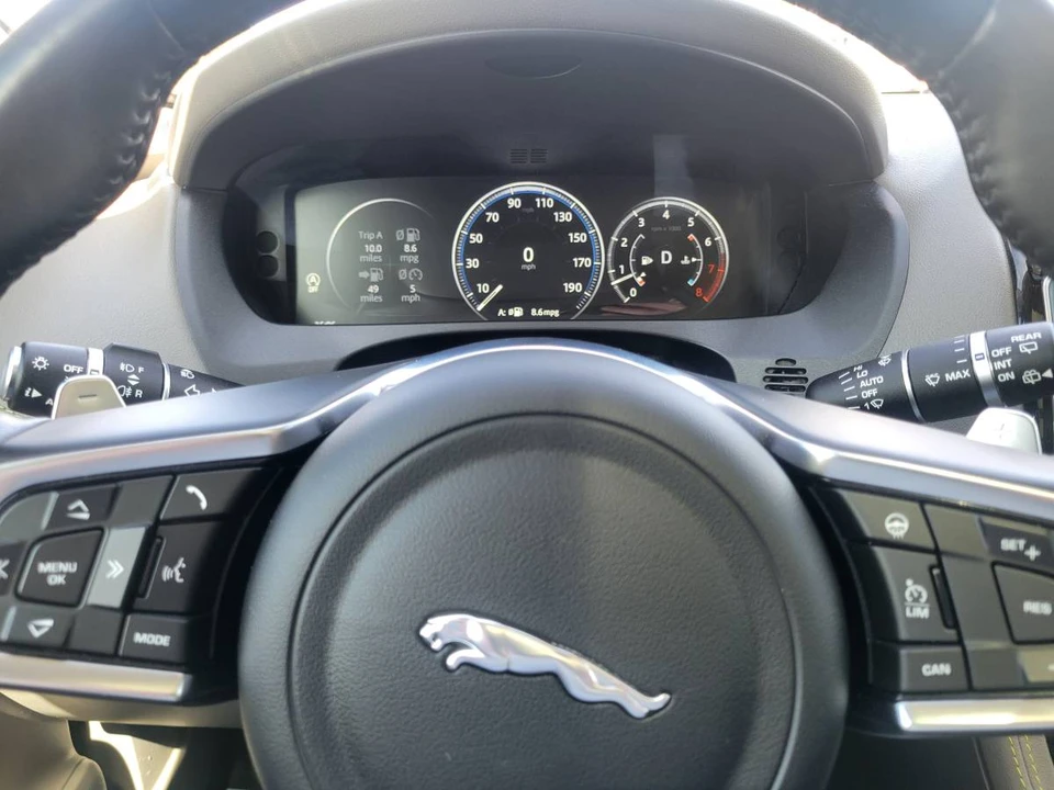 2018 Jaguar F-Pace - Image 2 of 24