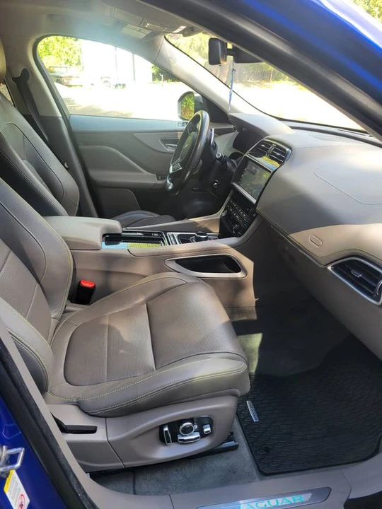 2018 Jaguar F-Pace - Image 12 of 24