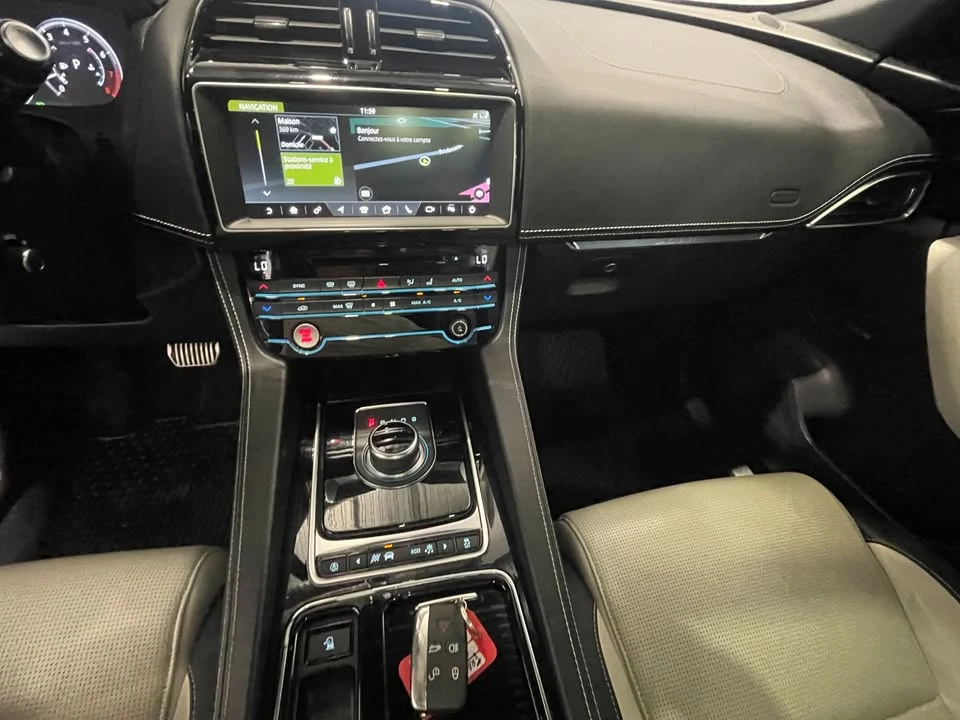 2018 Jaguar F-Pace - Image 5 of 20