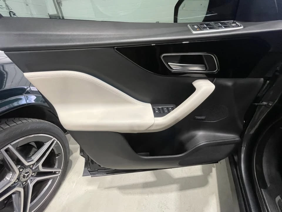 2018 Jaguar F-Pace - Image 16 of 20