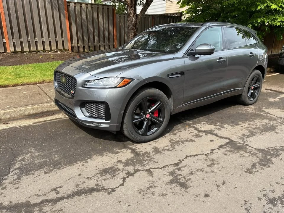2018 Jaguar F-Pace - Image 4 of 10
