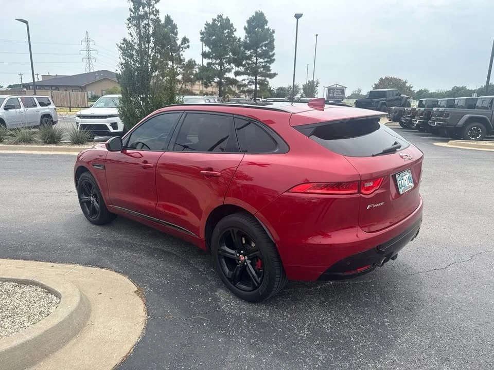 2018 Jaguar F-Pace - Image 4 of 10
