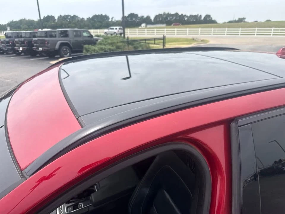 2018 Jaguar F-Pace - Image 8 of 10