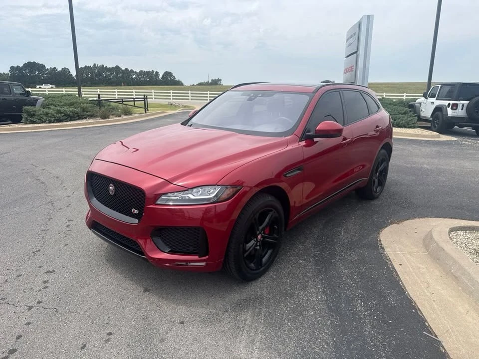 2018 Jaguar F-Pace - Image 3 of 10