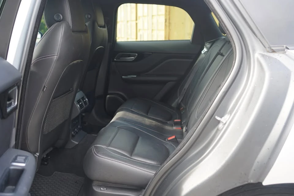 2018 Jaguar F-Pace - Image 10 of 20