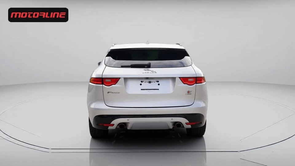 2018 Jaguar F-Pace - Image 6 of 20