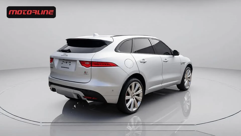 2018 Jaguar F-Pace - Image 5 of 20