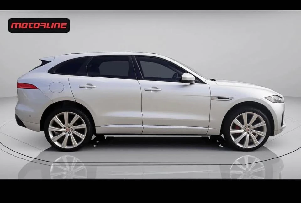 2018 Jaguar F-Pace - Image 4 of 20