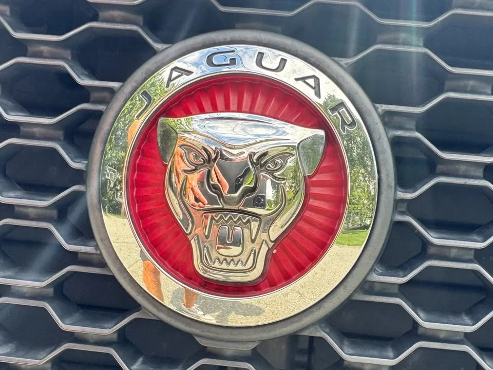 2018 Jaguar F-Pace - Image 5 of 20