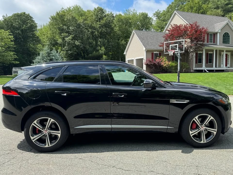 2018 Jaguar F-Pace - Image 3 of 20