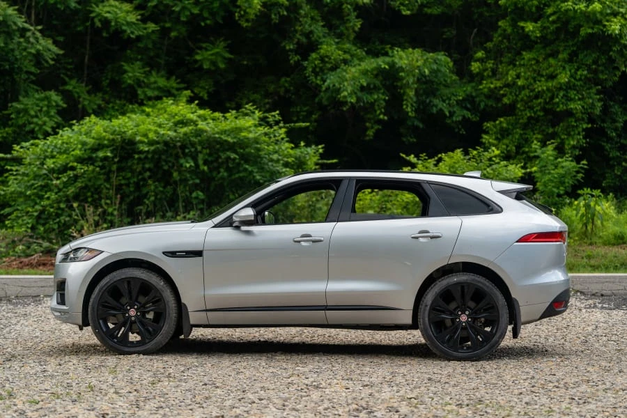 2018 Jaguar F-Pace - Image 8 of 26