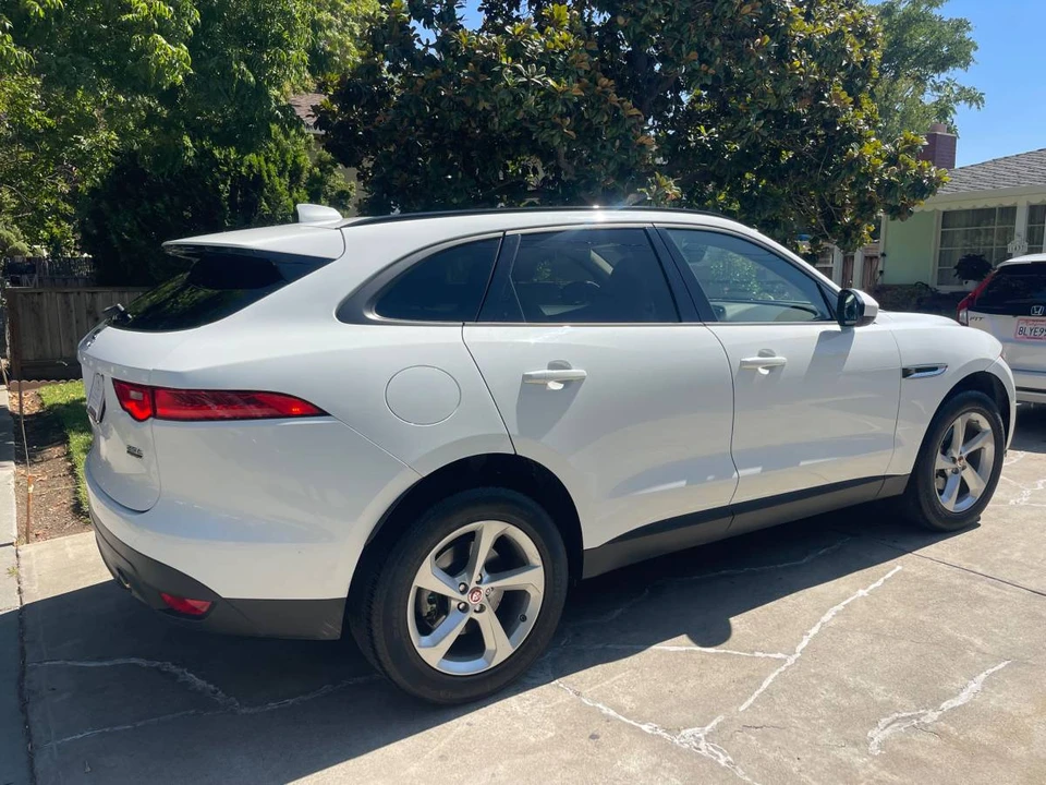 2018 Jaguar F-Pace - Image 5 of 22