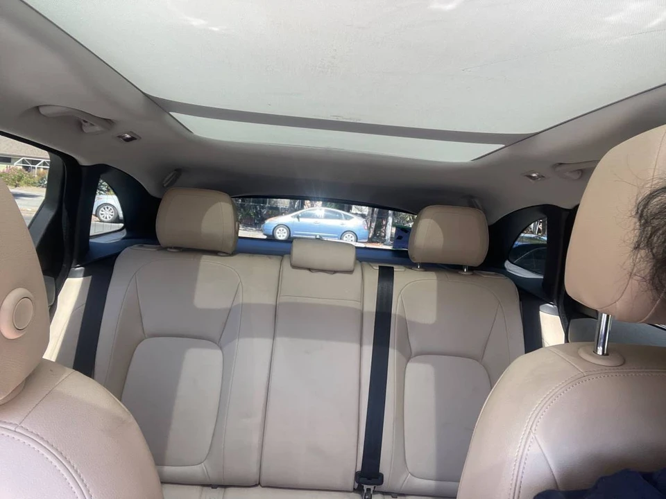 2018 Jaguar F-Pace - Image 11 of 22