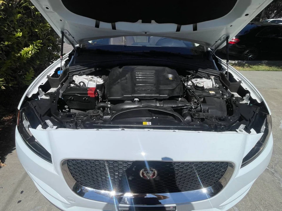 2018 Jaguar F-Pace - Image 19 of 22