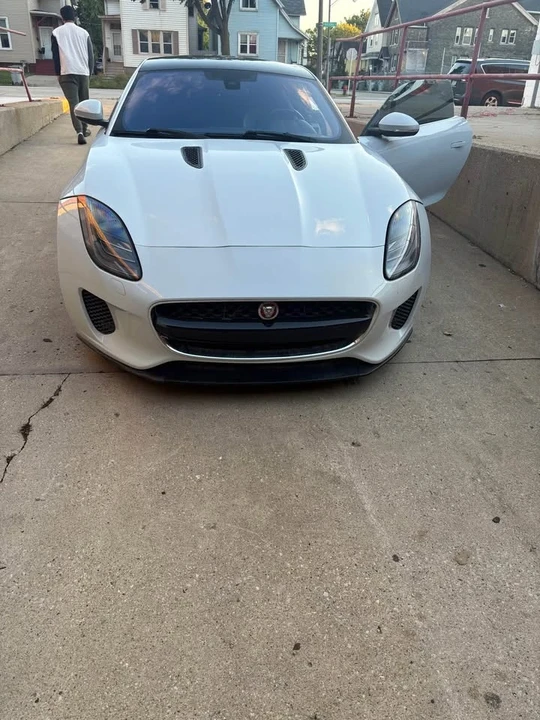 2018 Jaguar F-Type 1st Gen - Image 2 of 4