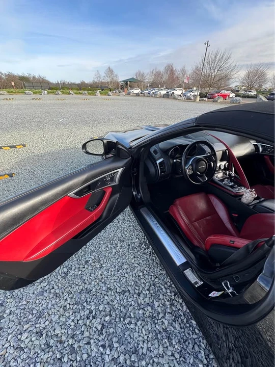 2018 Jaguar F-Type 1st Gen - Image 6 of 11