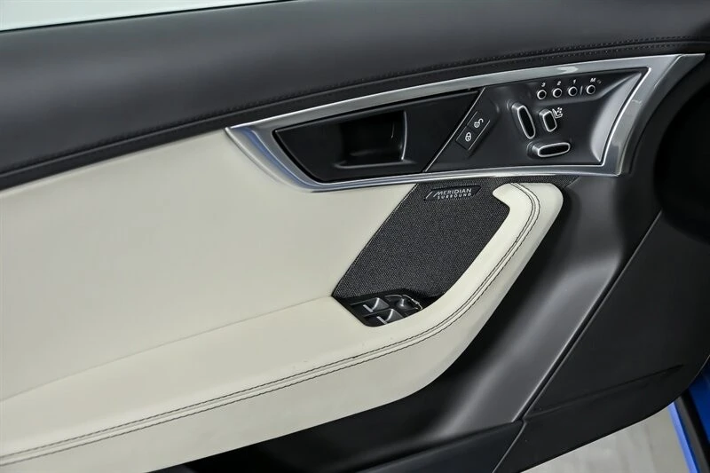 2018 Jaguar F-Type 1st Gen - Image 18 of 31