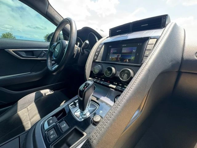 2018 Jaguar F-Type 1st Gen - Image 28 of 31