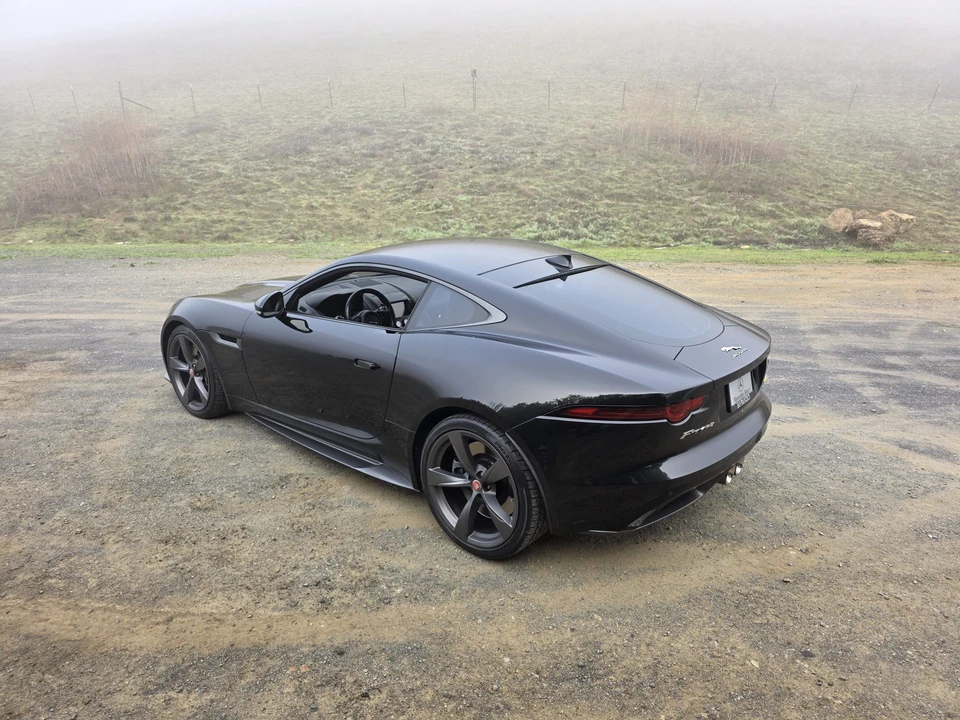 2018 Jaguar F-Type 1st Gen - Image 27 of 31