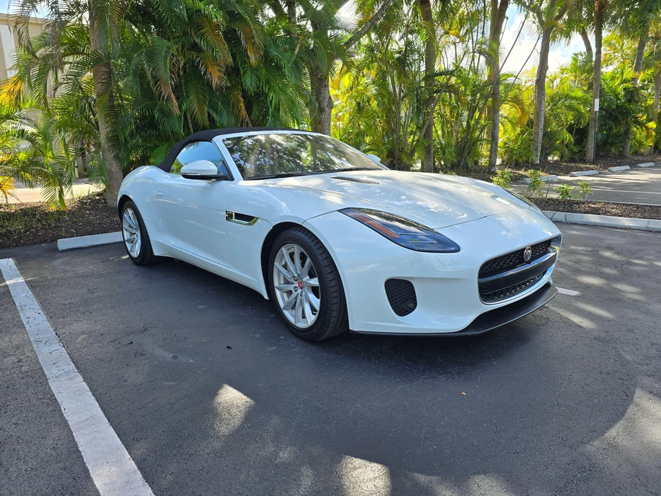 2018 Jaguar F-Type 1st Gen - Image 16 of 31