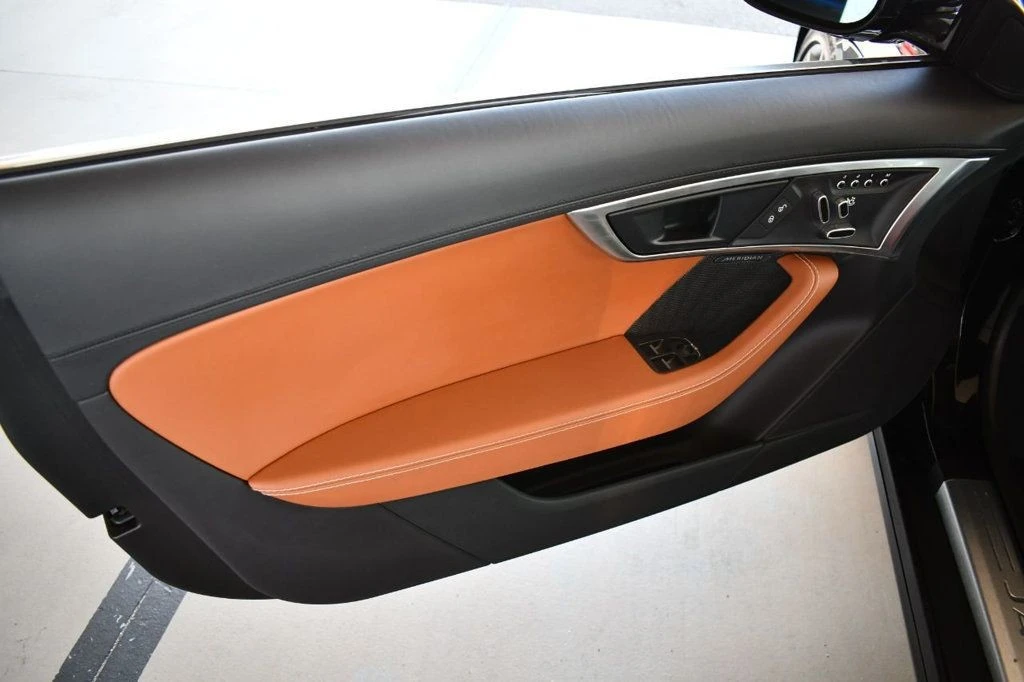 2018 Jaguar F-Type 1st Gen - Image 10 of 31