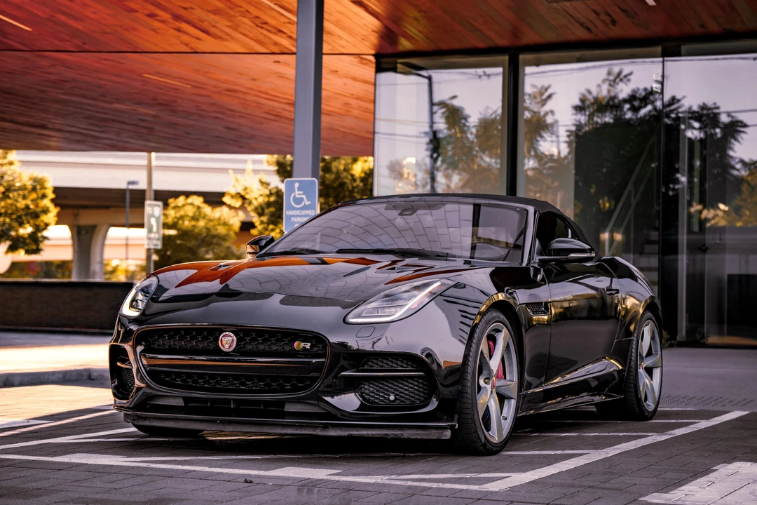 2018 Jaguar F-Type R 1st Gen - Image 22 of 31
