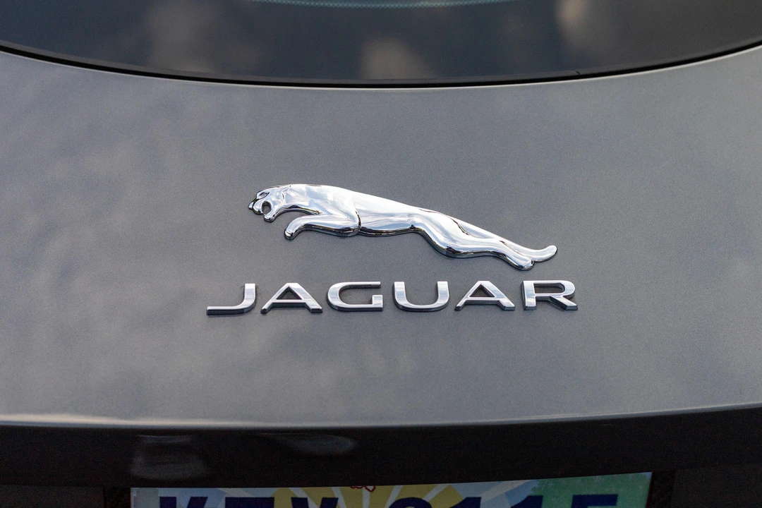 2018 Jaguar F-Type R 1st Gen - Image 19 of 31