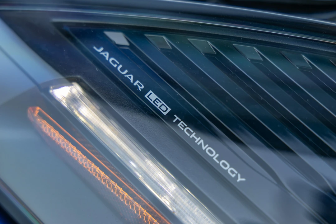 2018 Jaguar F-Type 1st Gen - Image 12 of 31