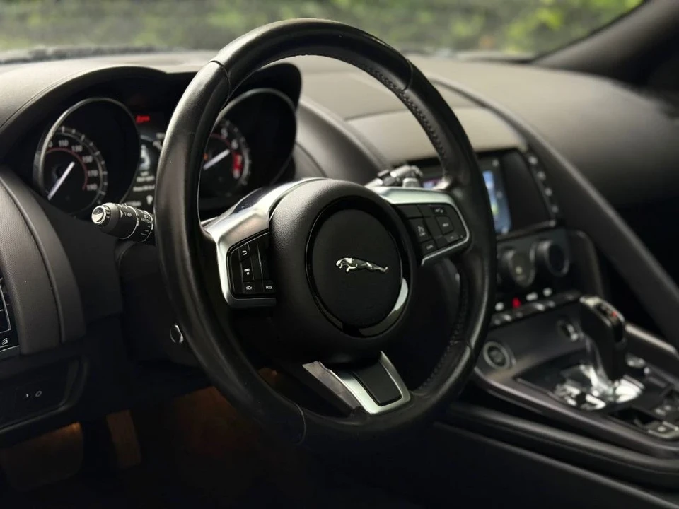 2018 Jaguar F-Type 1st Gen - Image 18 of 21