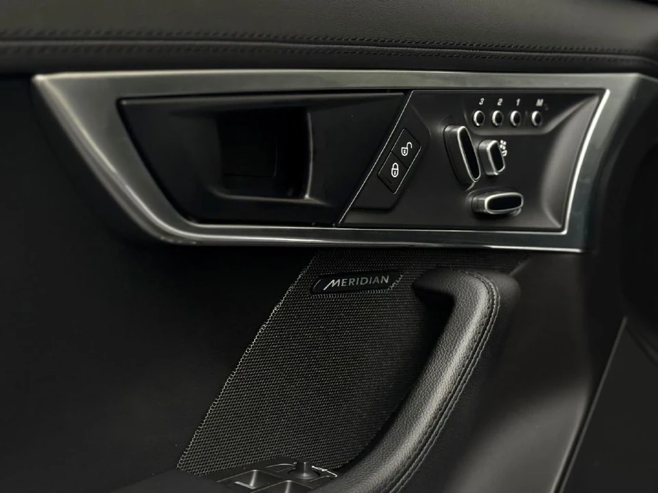 2018 Jaguar F-Type 1st Gen - Image 19 of 21