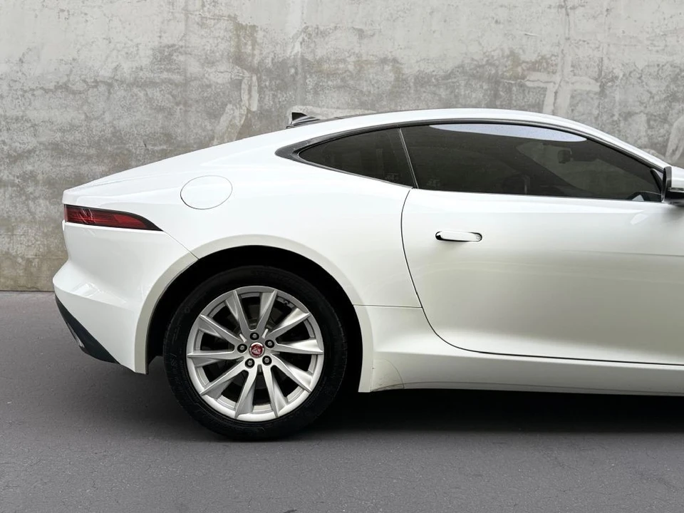 2018 Jaguar F-Type 1st Gen - Image 12 of 21