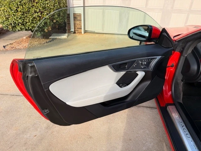 2018 Jaguar F-Type 1st Gen - Image 16 of 21