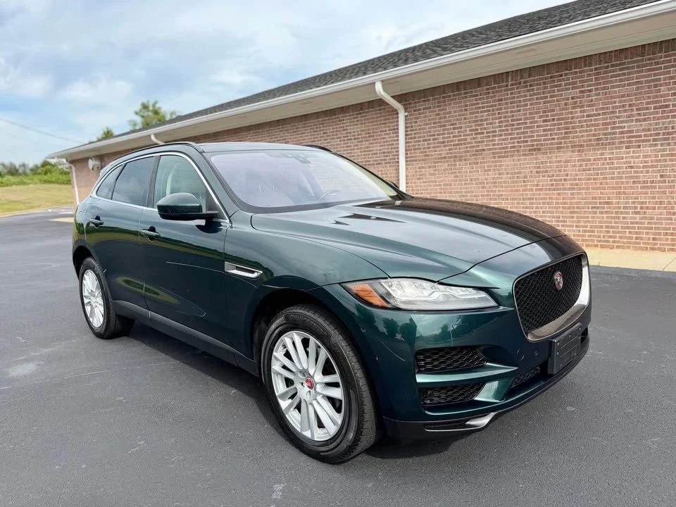 2018 Jaguar F-Pace - Image 6 of 19
