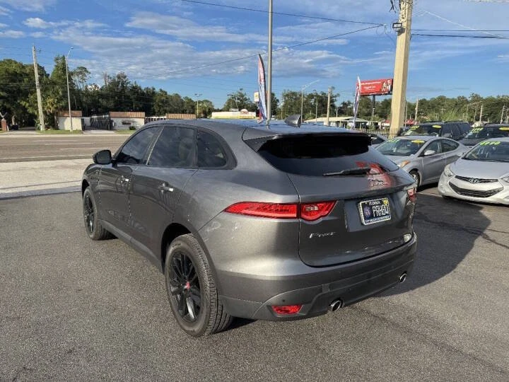 2018 Jaguar F-Pace - Image 3 of 10