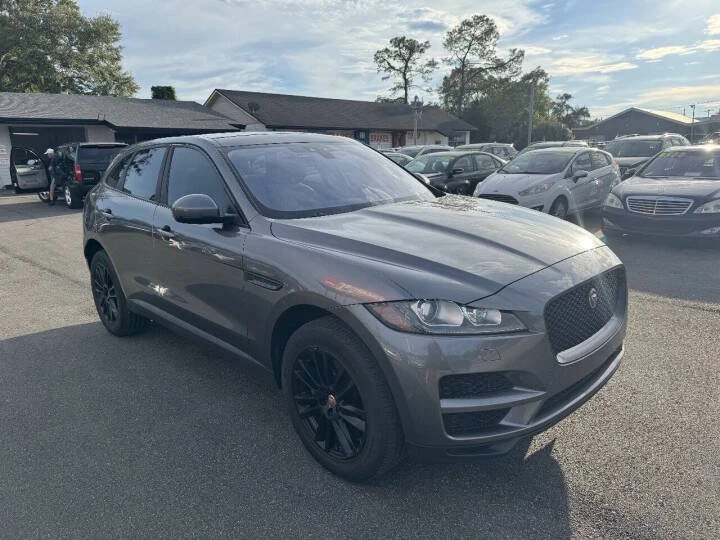 2018 Jaguar F-Pace - Image 4 of 10