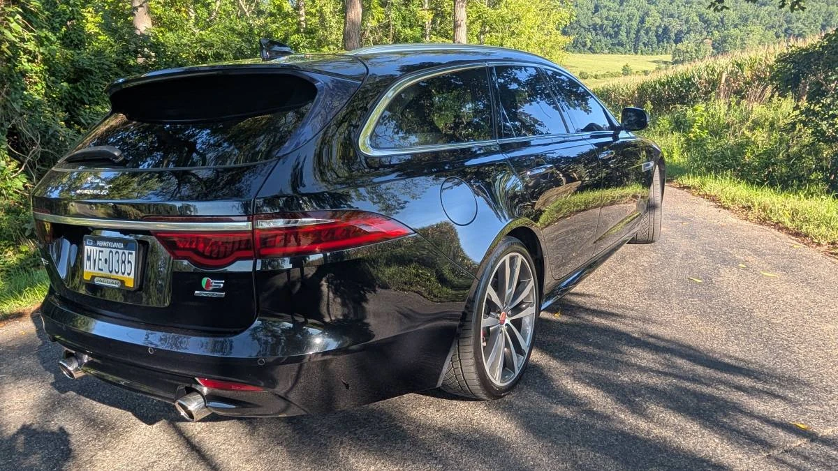 2018 Jaguar X260 XF - Image 2 of 24
